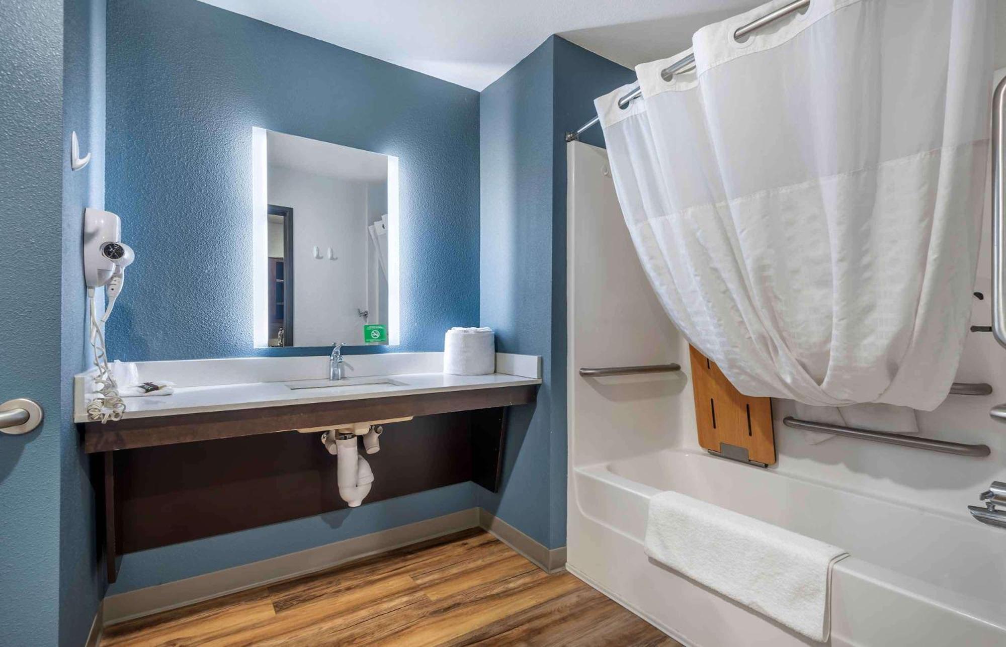 Extended Stay America Select Suites - Charlotte - Northlake シャーロット エクステリア 写真