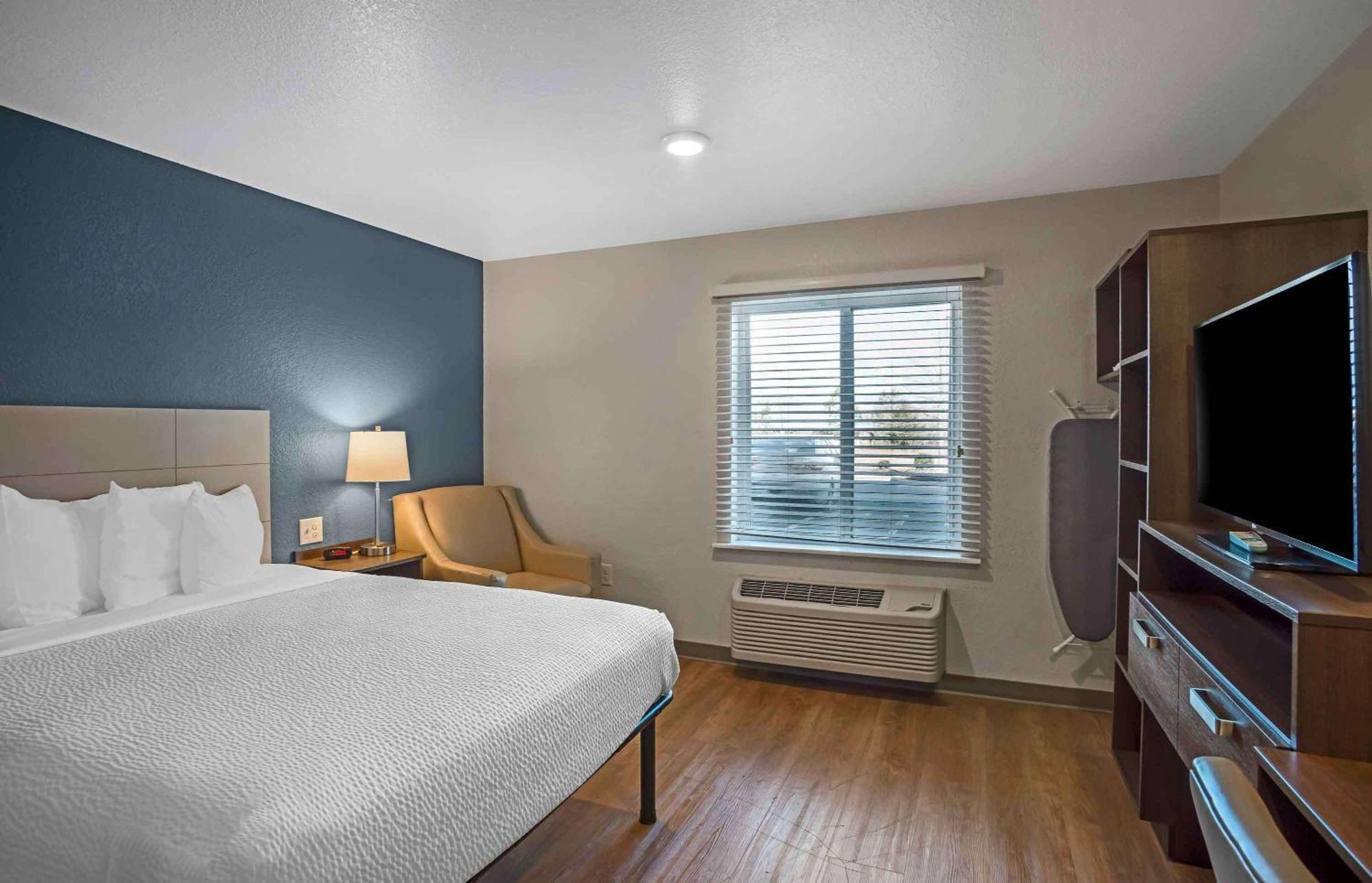 Extended Stay America Select Suites - Charlotte - Northlake シャーロット エクステリア 写真